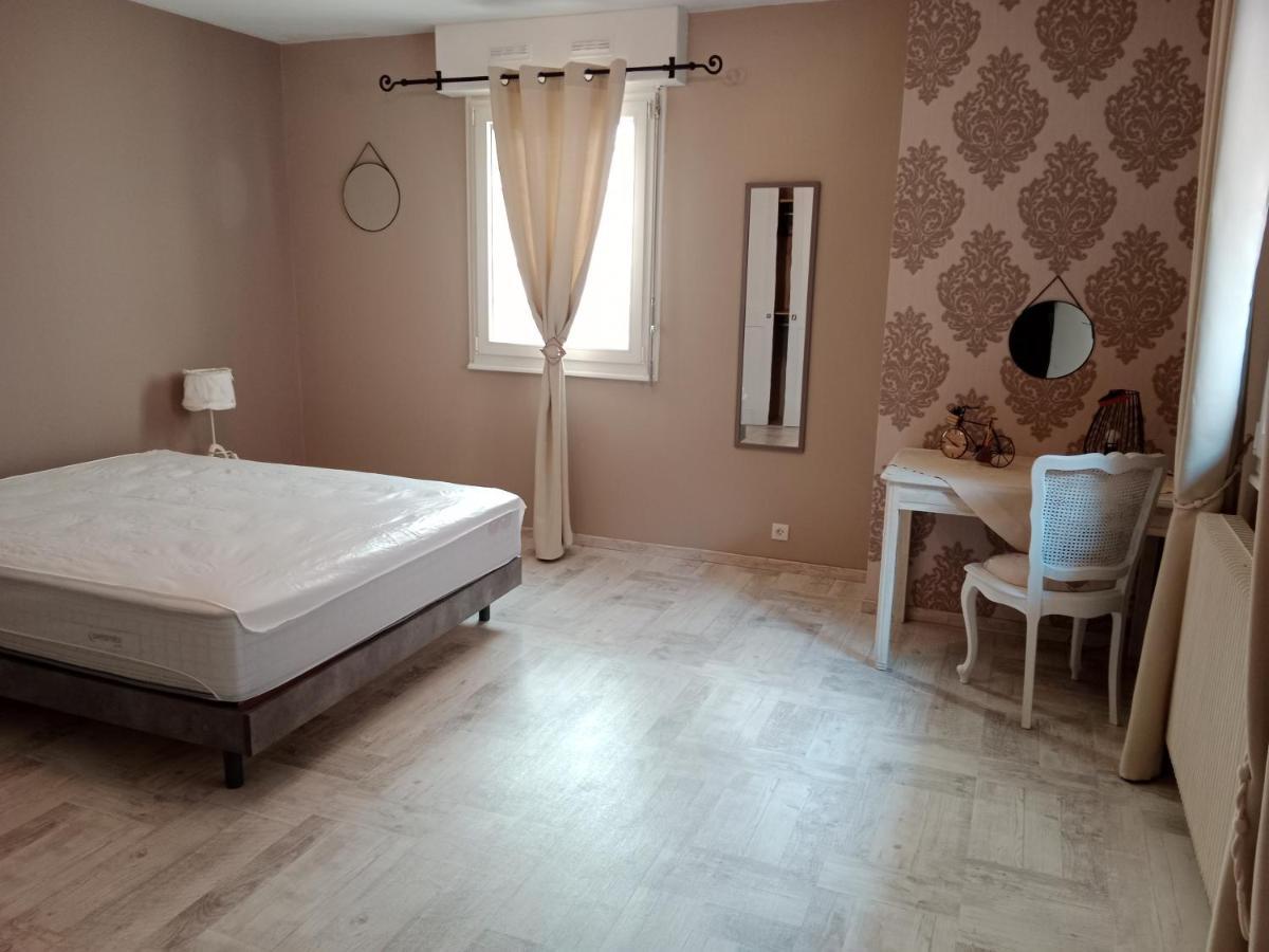 Au Repit Centre Thermes Luxeuil T3 מראה חיצוני תמונה